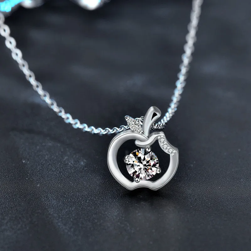 Pure silver collarbone moissanite pendant with round stone on a dainty chain