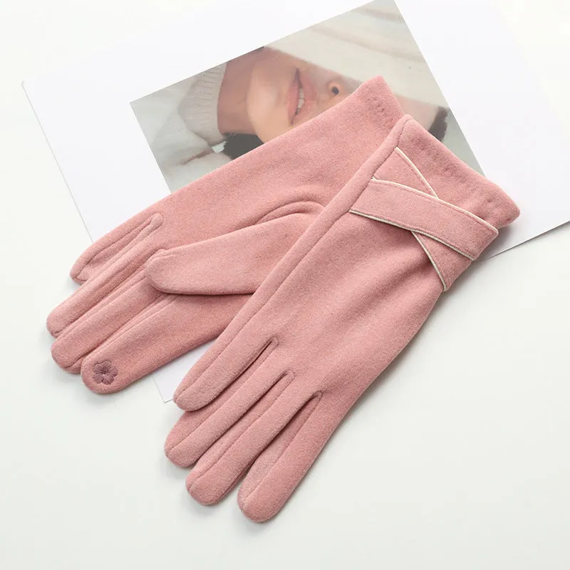 Women's winter cycling and driving touch screen gloves in black with velvet padded polyester fabric