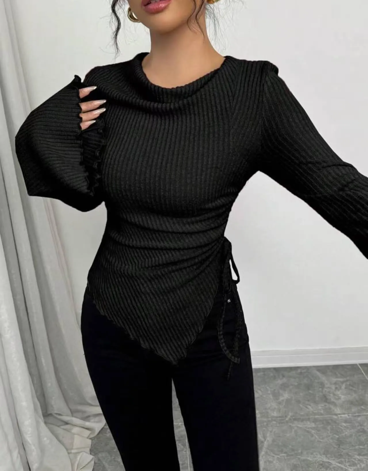Design Sense rope slim pullover for women in apricot with bell sleeves and long sleeves