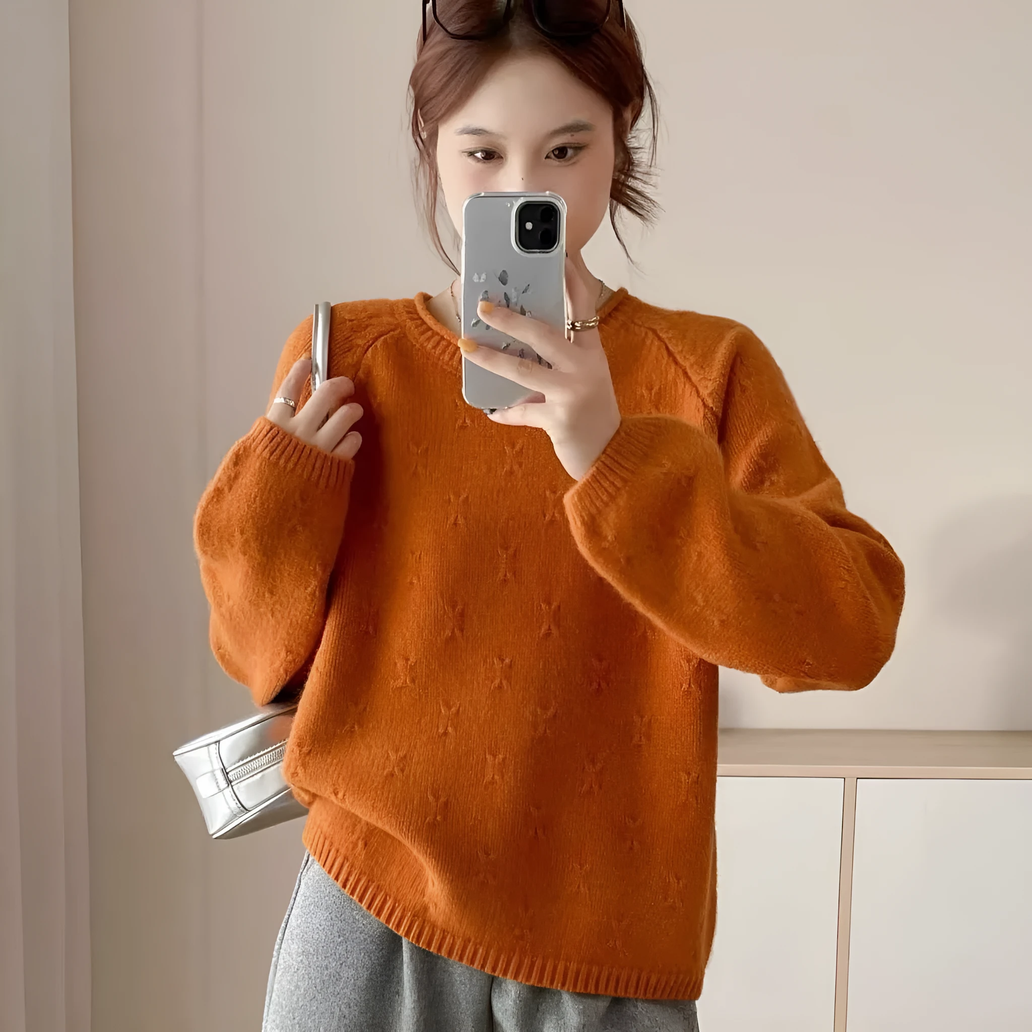 Women's loose fit Ice Silk sweater in gray with flower pattern and curling hem