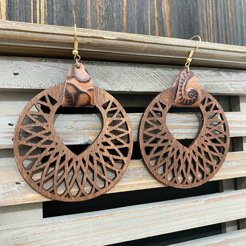 Retro wooden hollow mandala exaggerated drop earrings with geometric round pattern, unisex style