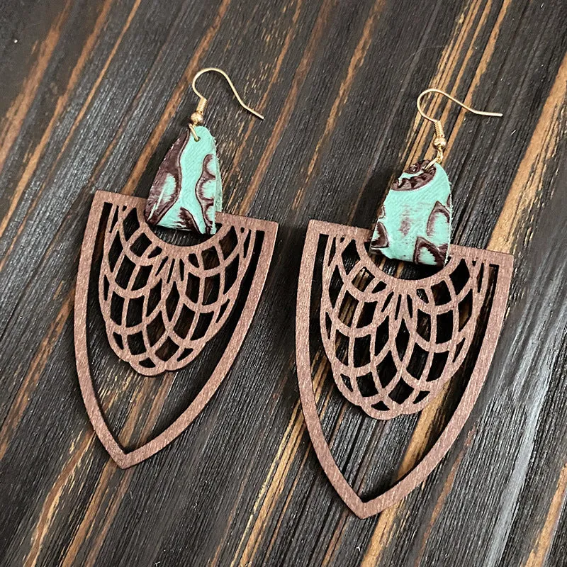 Retro wooden hollow mandala exaggerated drop earrings with geometric round pattern, unisex style