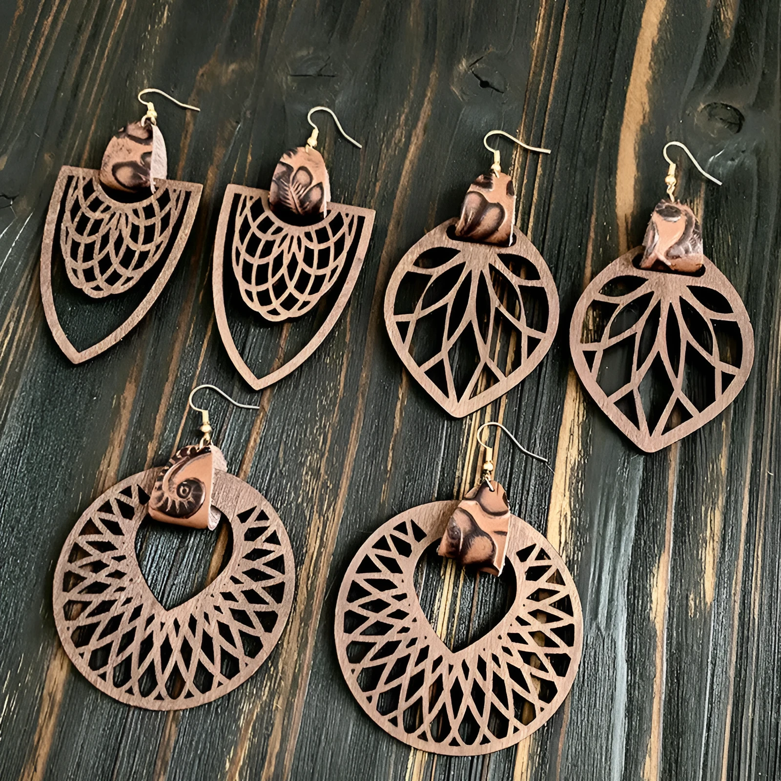 Retro wooden hollow mandala exaggerated drop earrings with geometric round pattern, unisex style