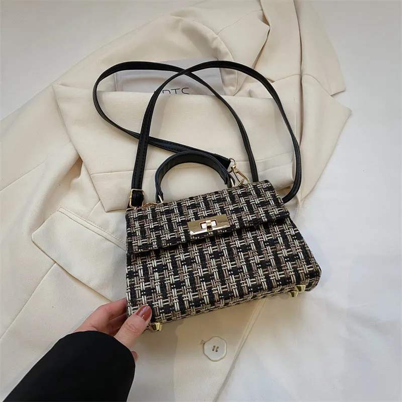 Casual crossbody minimalist shoulder bag in PU leather available in black white blue red for women
