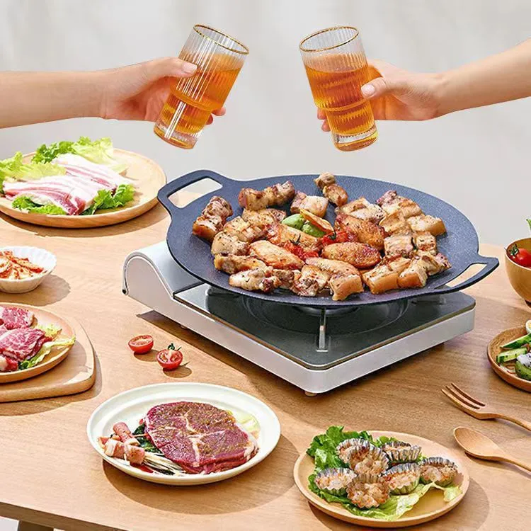 Round iron baking tray with Maifan stone non-stick coating in modern minimalist style