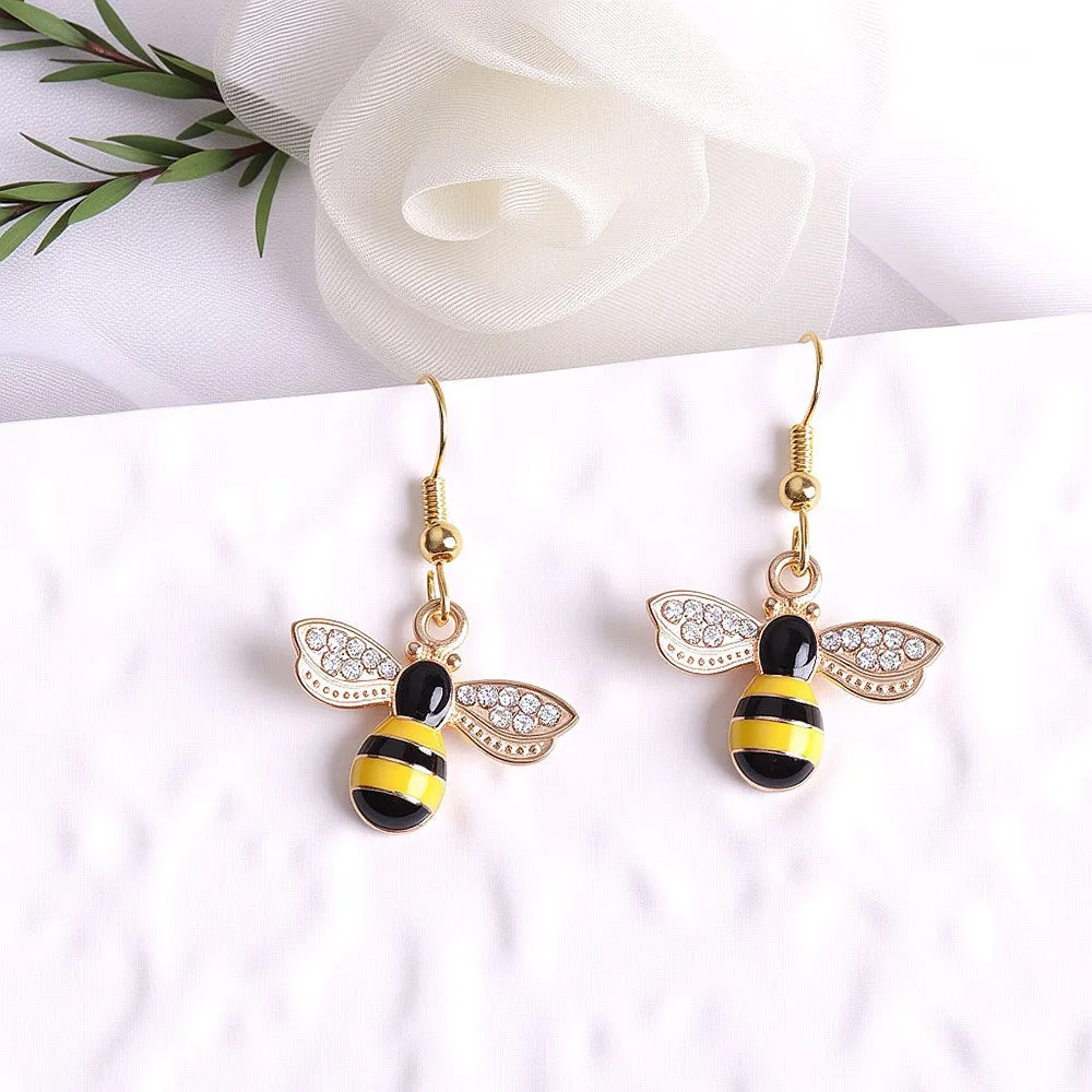 Cartoon bee creative earrings for women alloy electroplated finish pastoral style