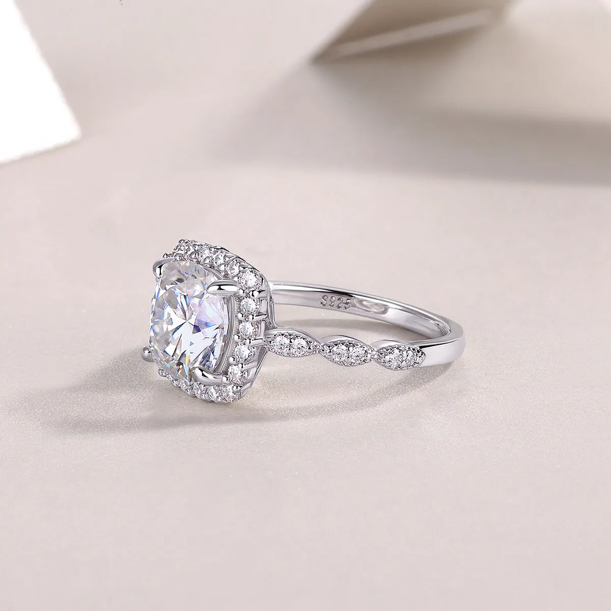 Square moissanite wedding ring, platinum plated S925 silver, 8.5mm stone, in gift box with GRA certificate