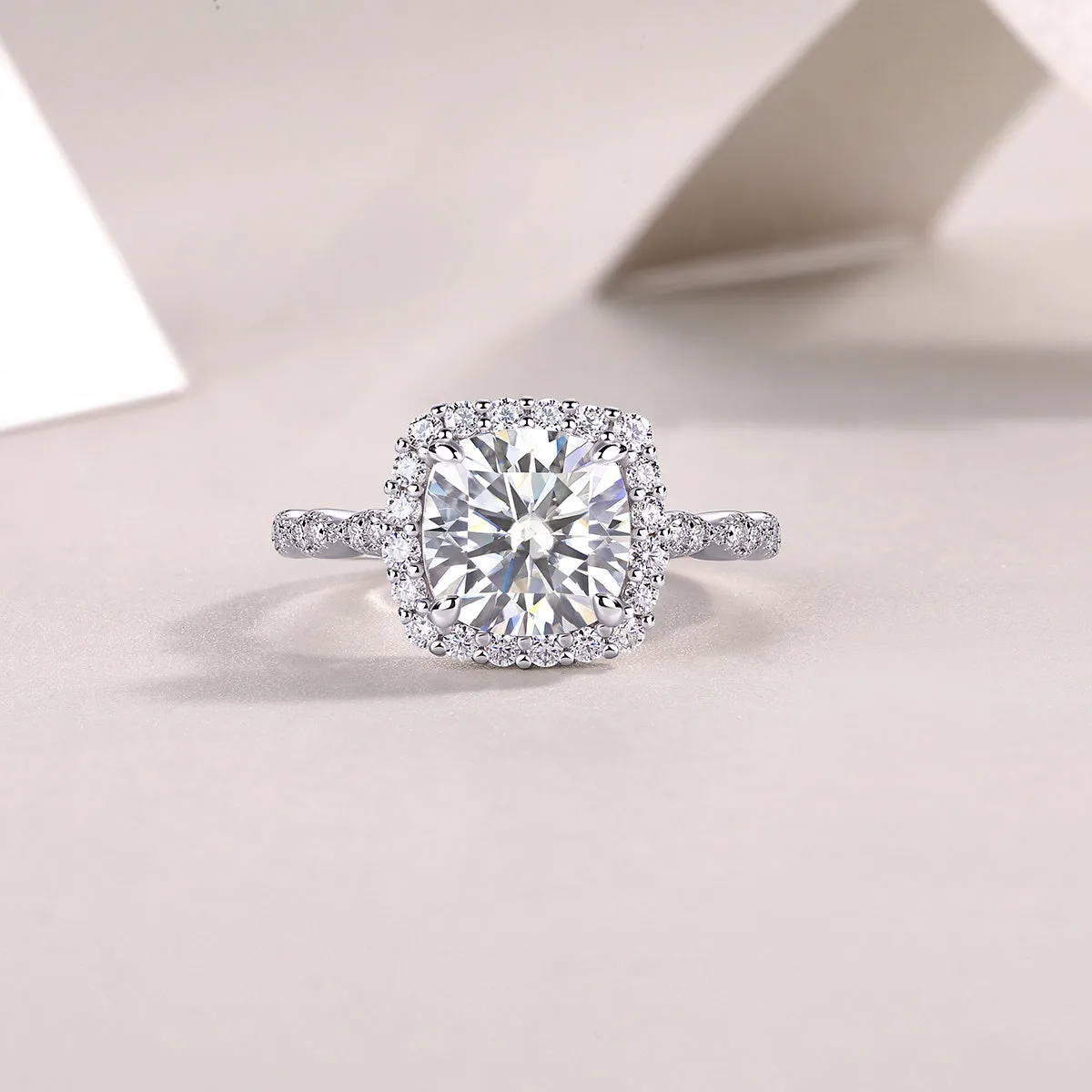 Square moissanite wedding ring, platinum plated S925 silver, 8.5mm stone, in gift box with GRA certificate