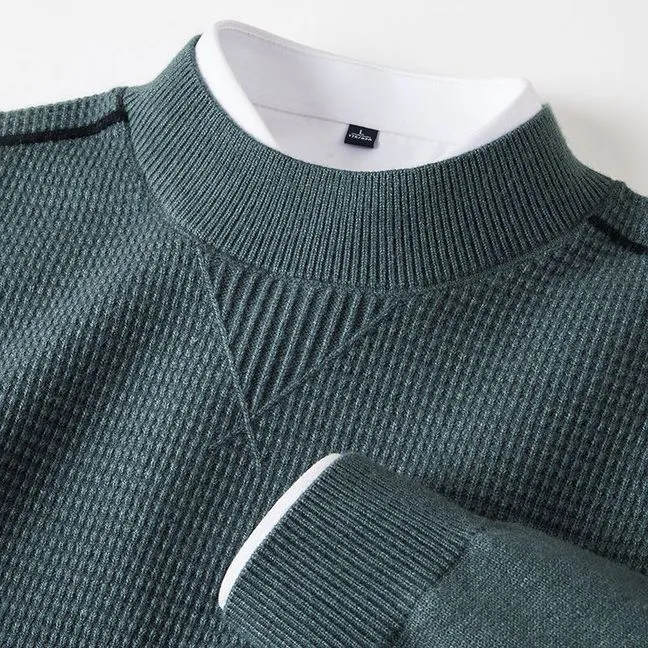 Men's wavy patterned pullover sweater in light green with stand collar and cotton lining