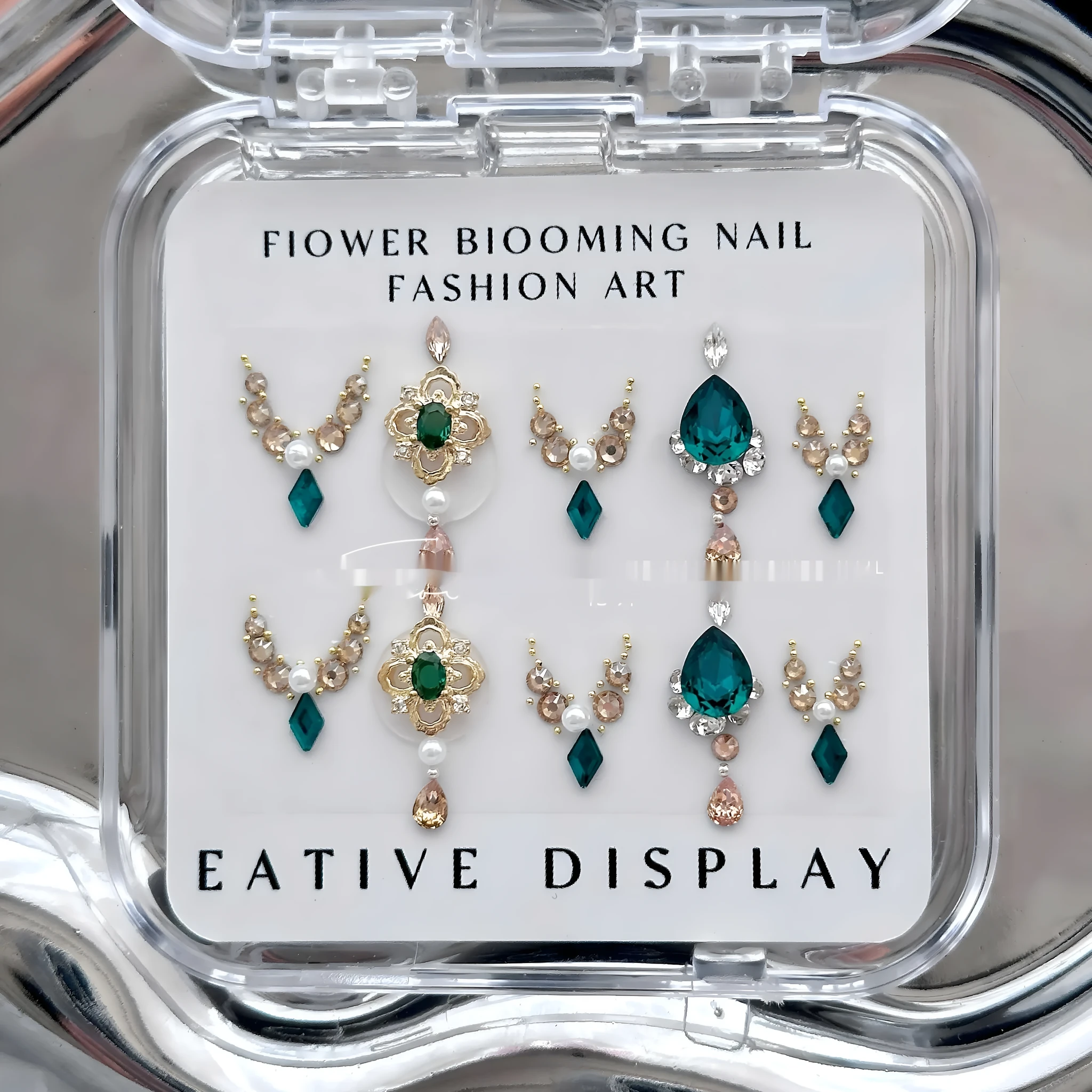 Women's emerald jade manicure ornament material package with diamond jewellery set for nail art decoration