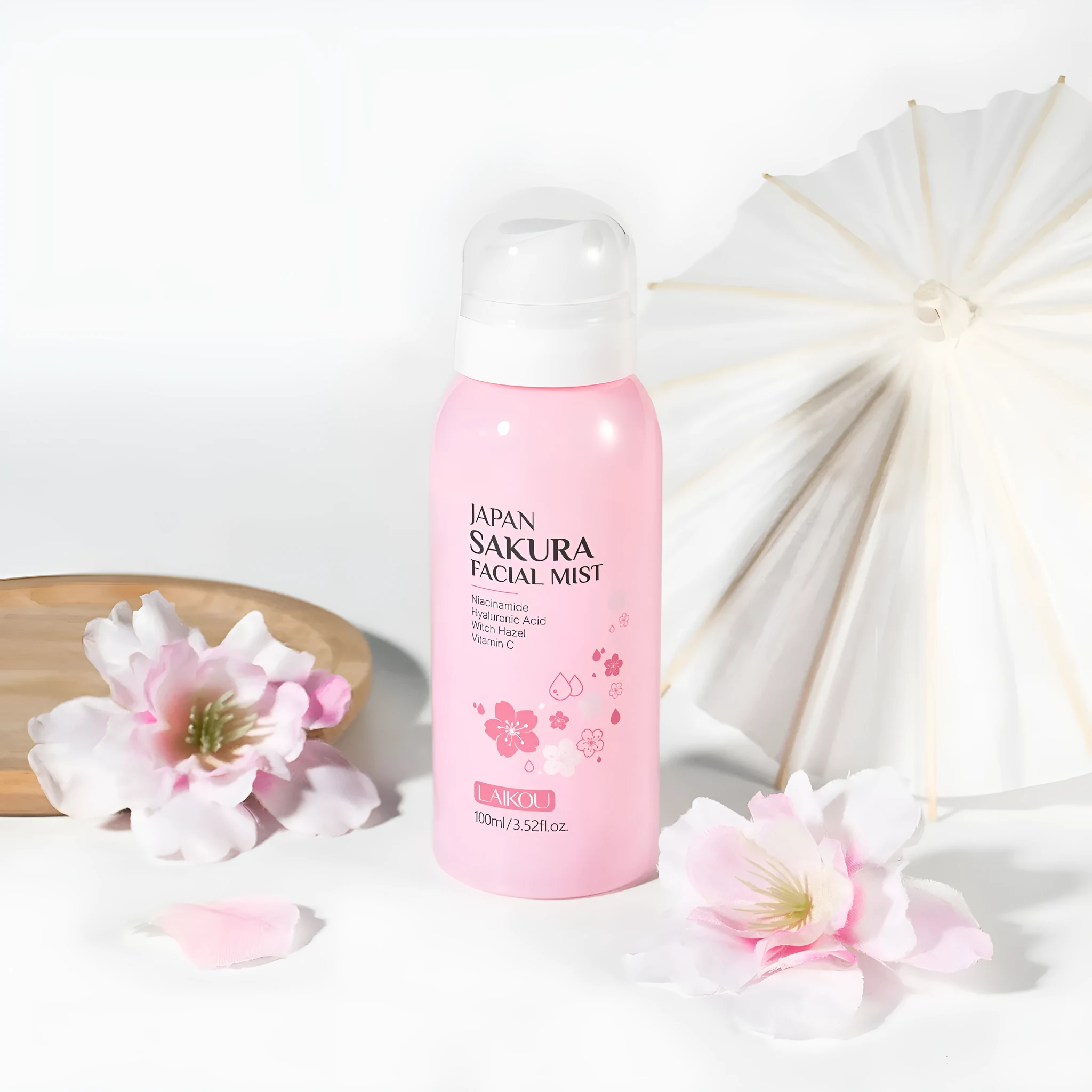 Lecoul Cherry Blossom Spray Wet Compress Lotion 100ml bottle with spray nozzle