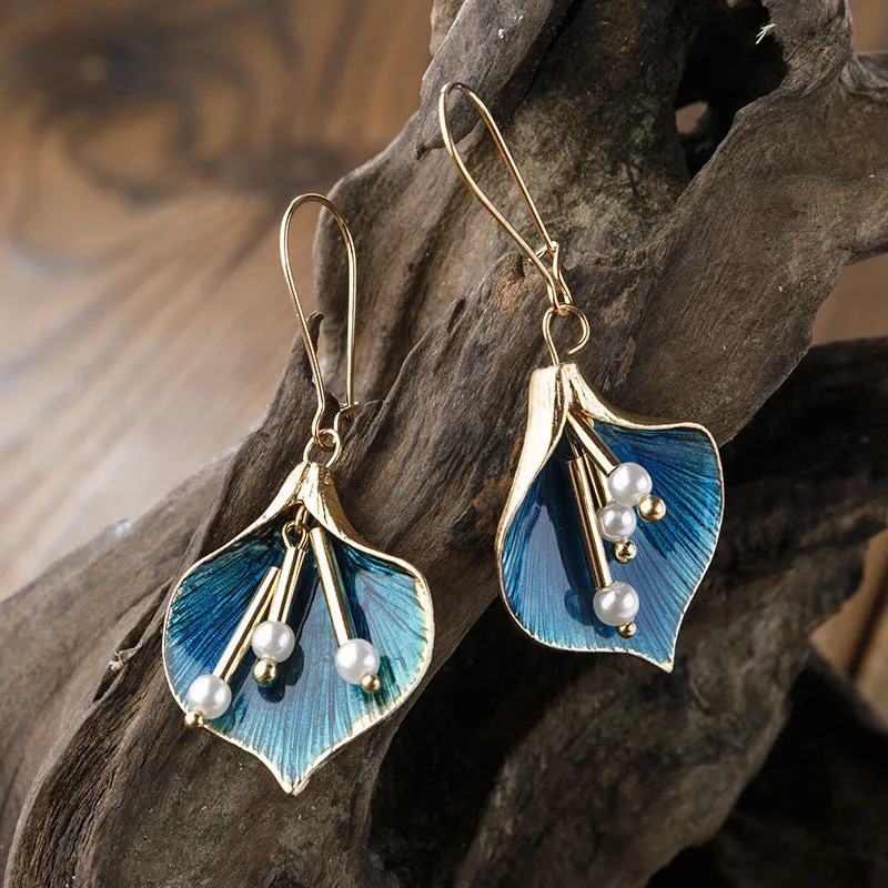 Retro flower earrings for women, alloy electroplated finish, blue and green colour options