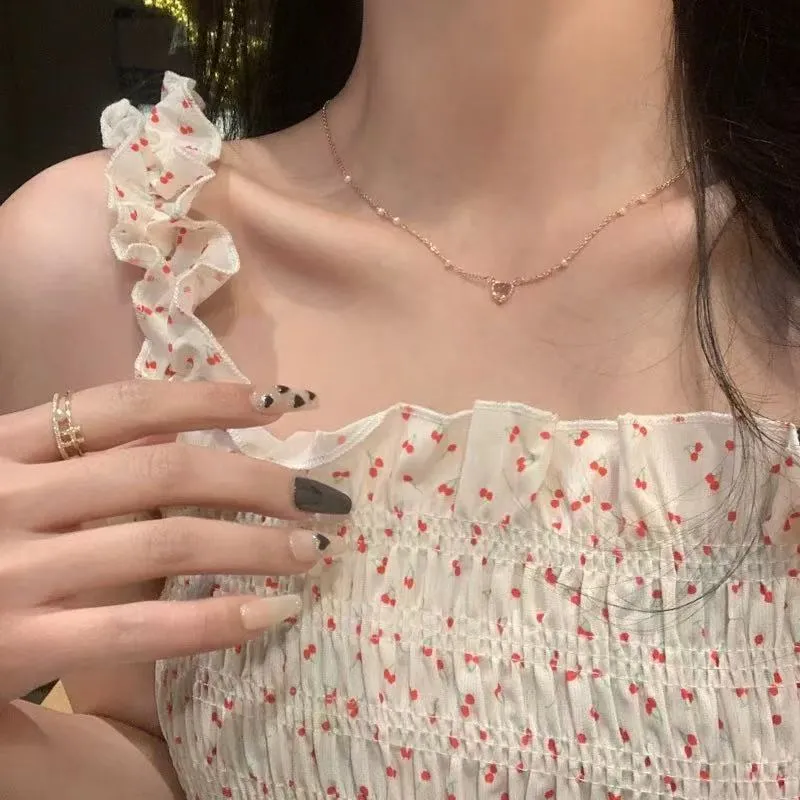 Gold alloy heart-shaped opal pearl pendant necklace on adjustable 41-50cm regular chain for women