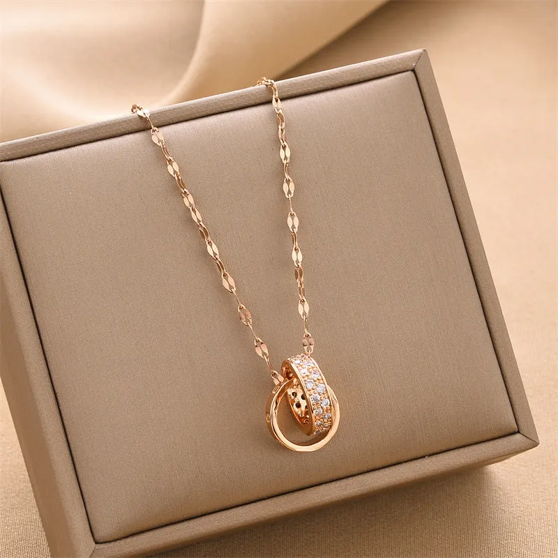Double ring titanium steel necklace for women, gold finish, simple design, electroplated