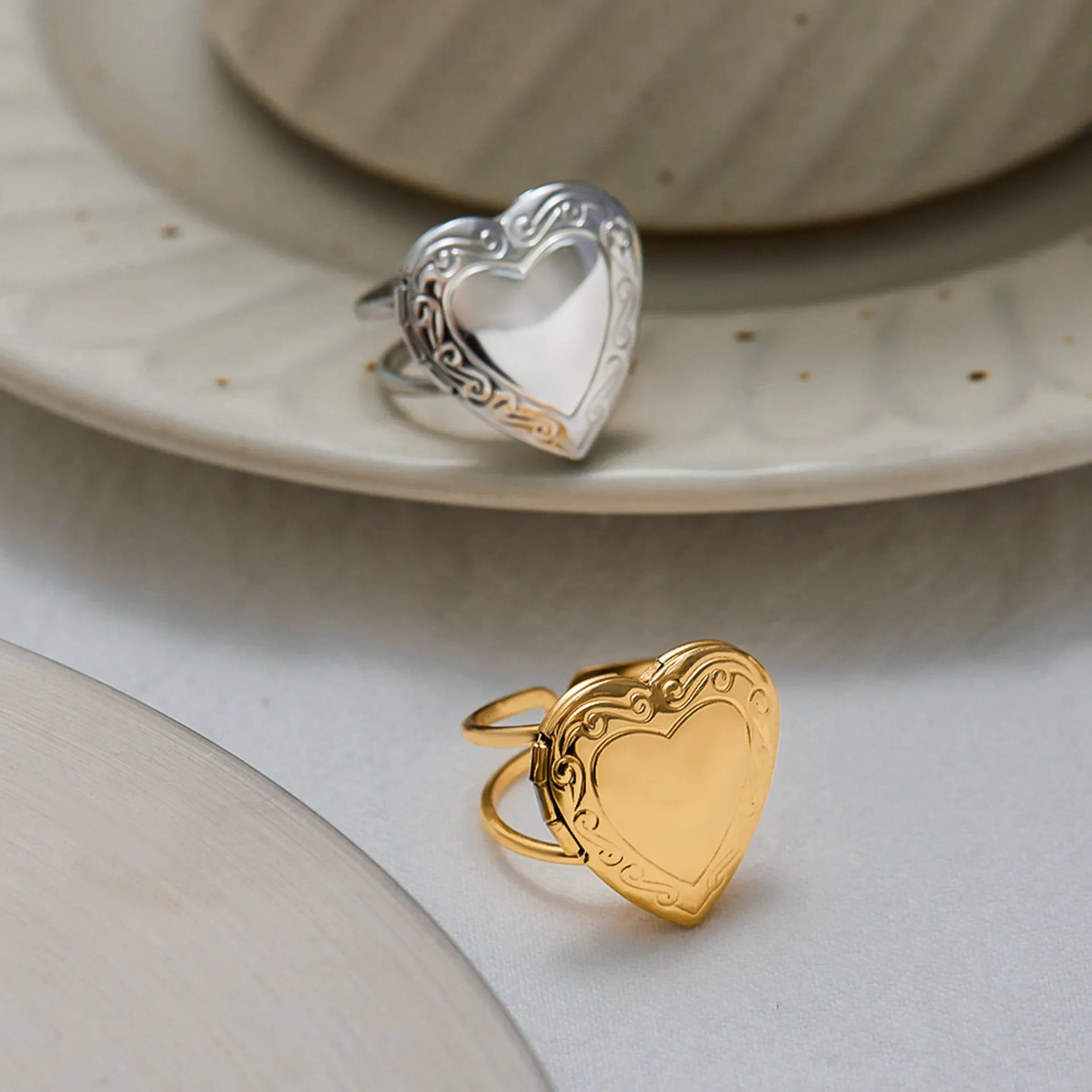 Stainless Steel Love Heart-shaped Ring for Women Electroplating Finish Fashion Jewellery JDRW2409013 JDRW2409013S