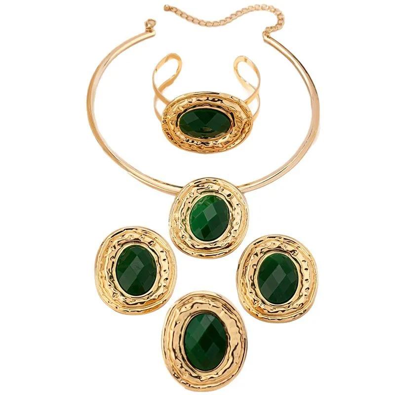 Fashion metal geometry round piece jewellery set with alloy necklace, earrings, ring, and bracelet in T651 suit colour for women