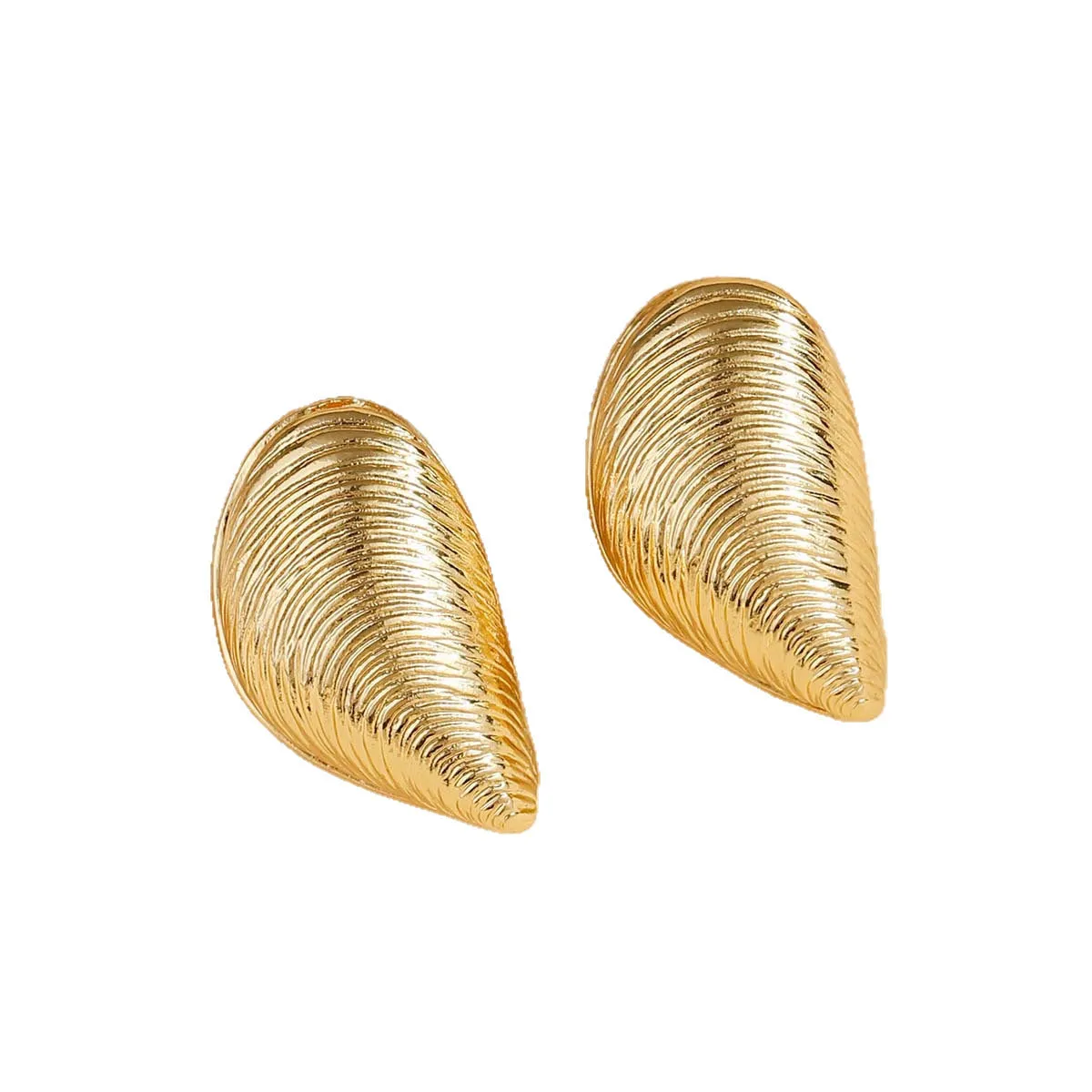 Gold shell thread geometric ear clips for women beach ocean vacation style