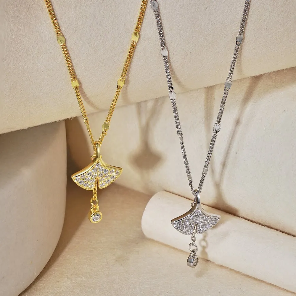 S925 sterling silver necklace with ginkgo leaf pendant in gold finish on curbs chain for women