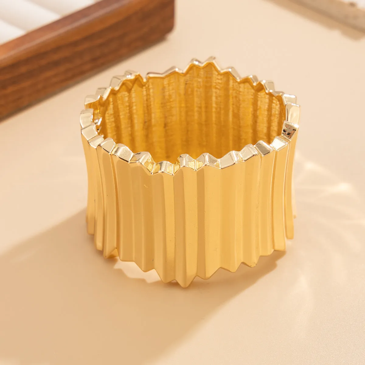 Punk metal texture ellipse pattern wide spring bracelet for women gold finish