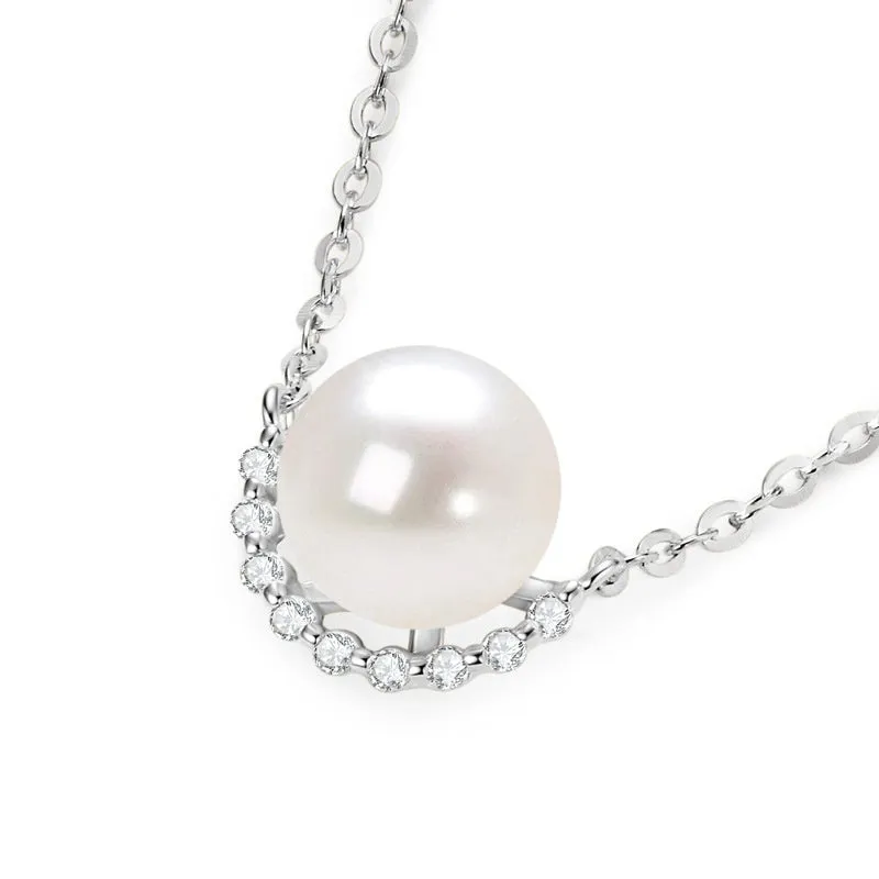Women's 925 silver pendant necklace with pearl inlay and rhinestone accents in gold finish