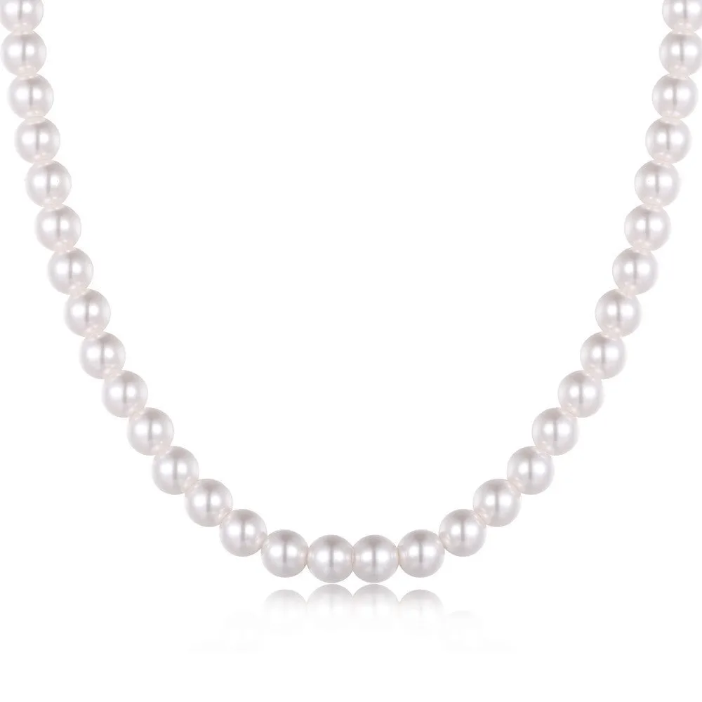 Women's sterling silver necklace with a pearl pendant on silver chain