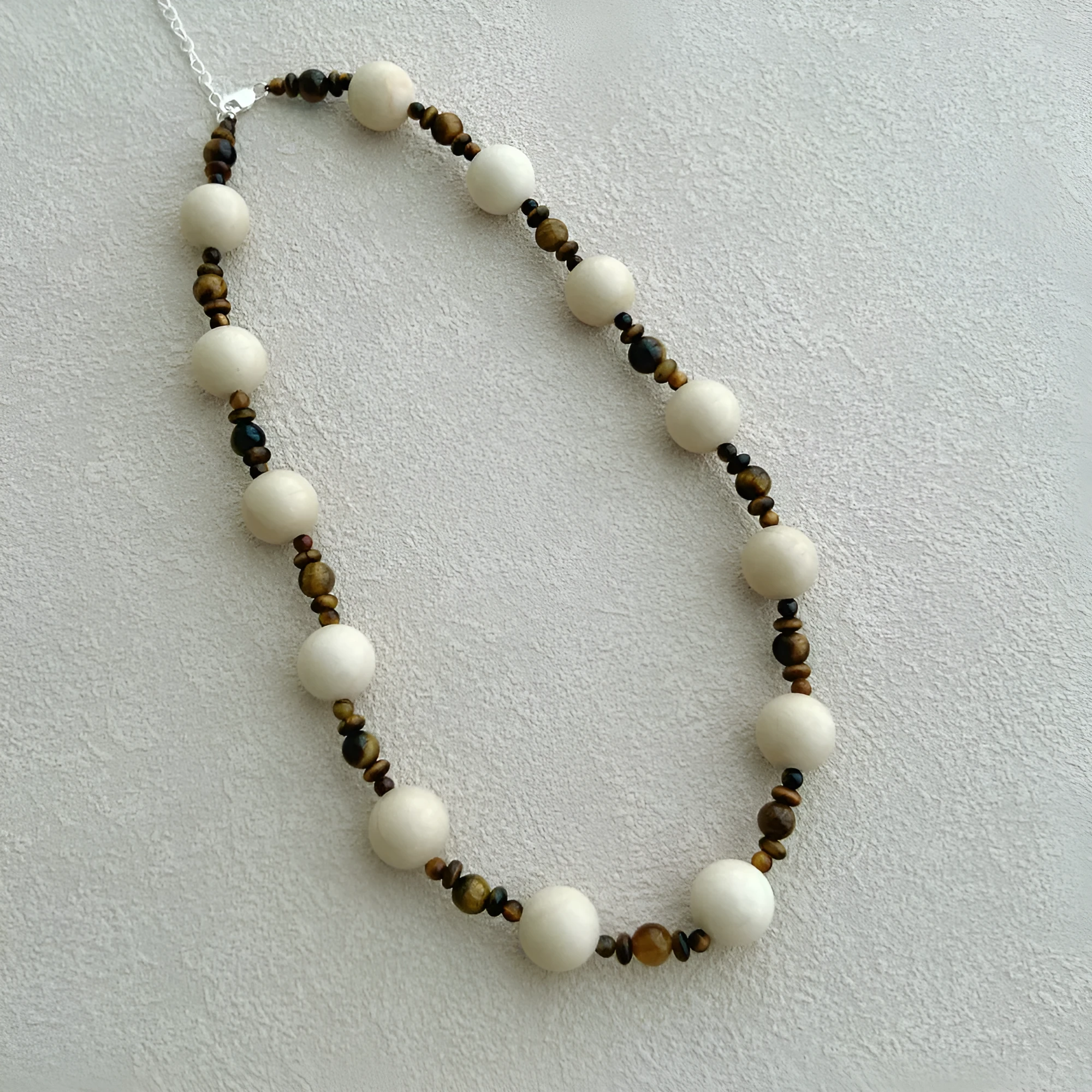 Round beads 925 silver necklace for women with electroplated silver finish