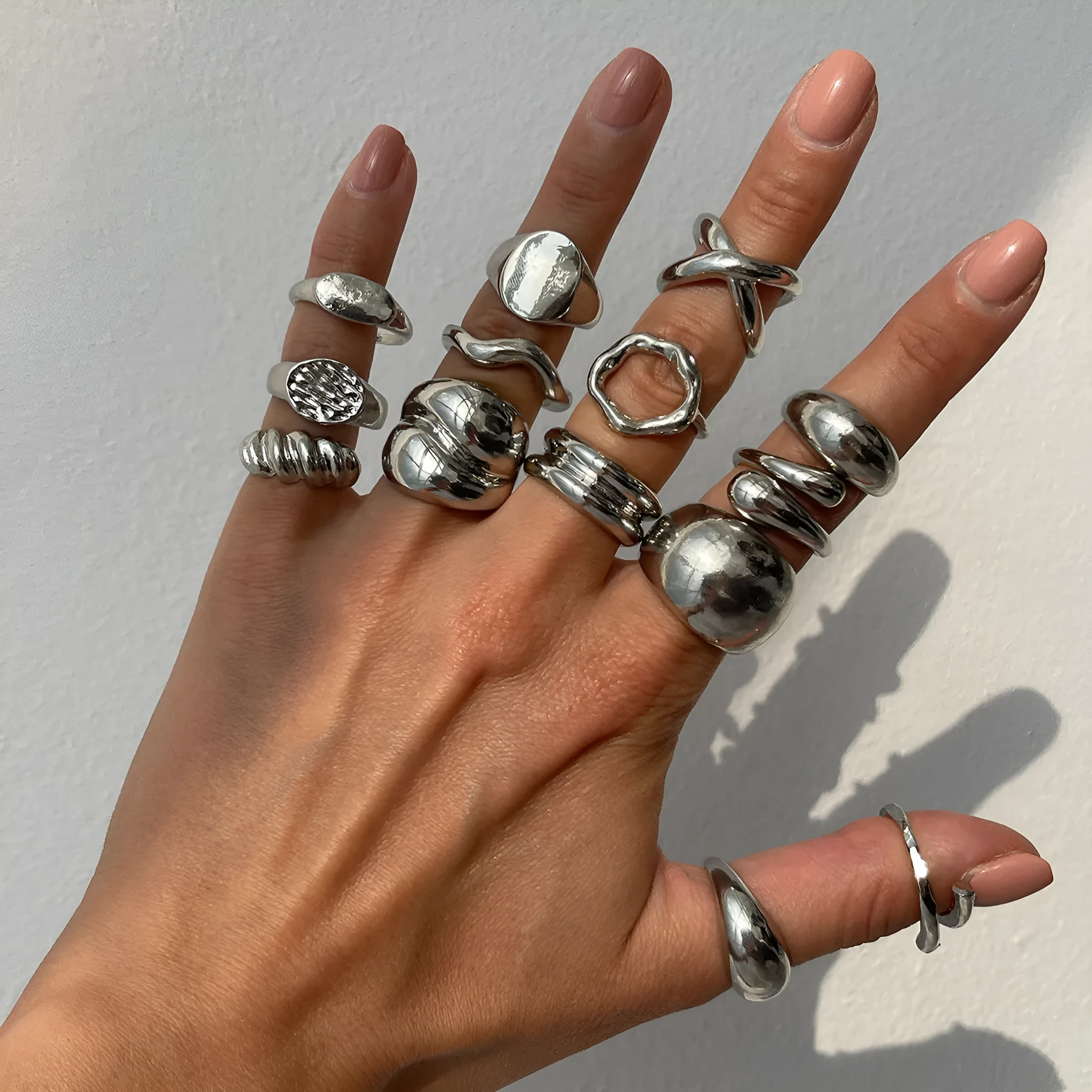Set of 14 gold and white K geometric irregular alloy rings with open mouth adjustable design