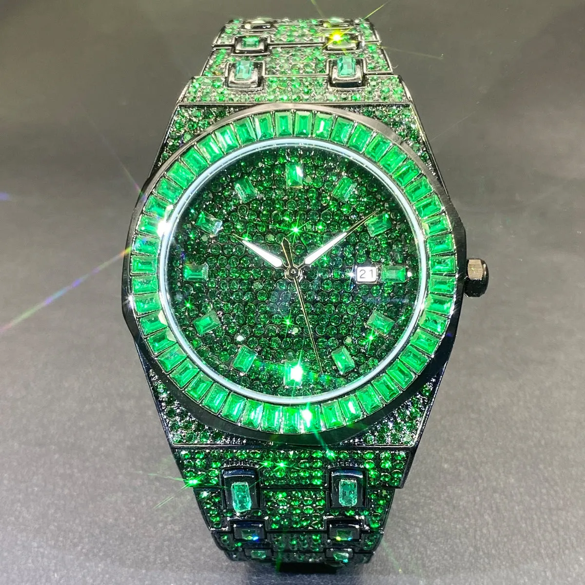 Green full rhinestone hip hop quartz watch for men with alloy case and 13mm thickness
