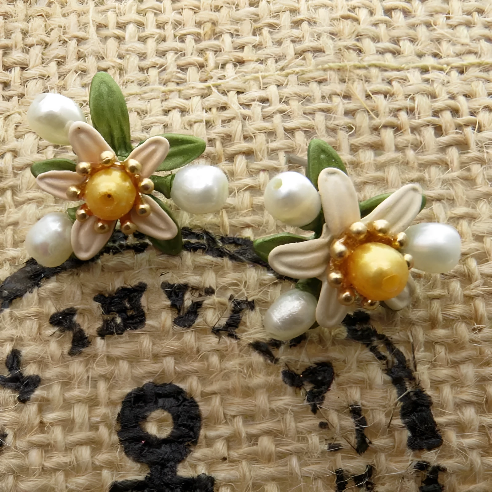Women's retro orange blossom leaf earrings with freshwater yellow pearl and green varnish on silver alloy base