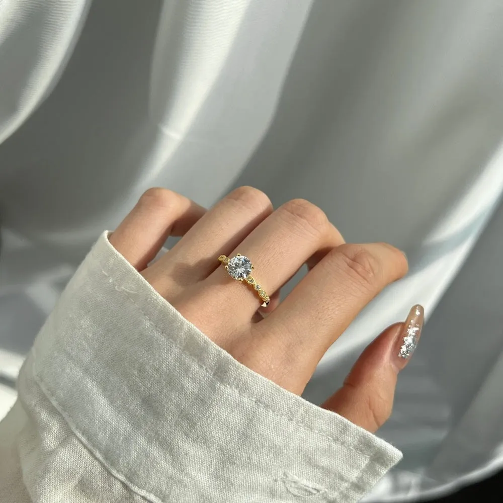 Women's silver zircon ring with electroplated finish, simple band, size No 6