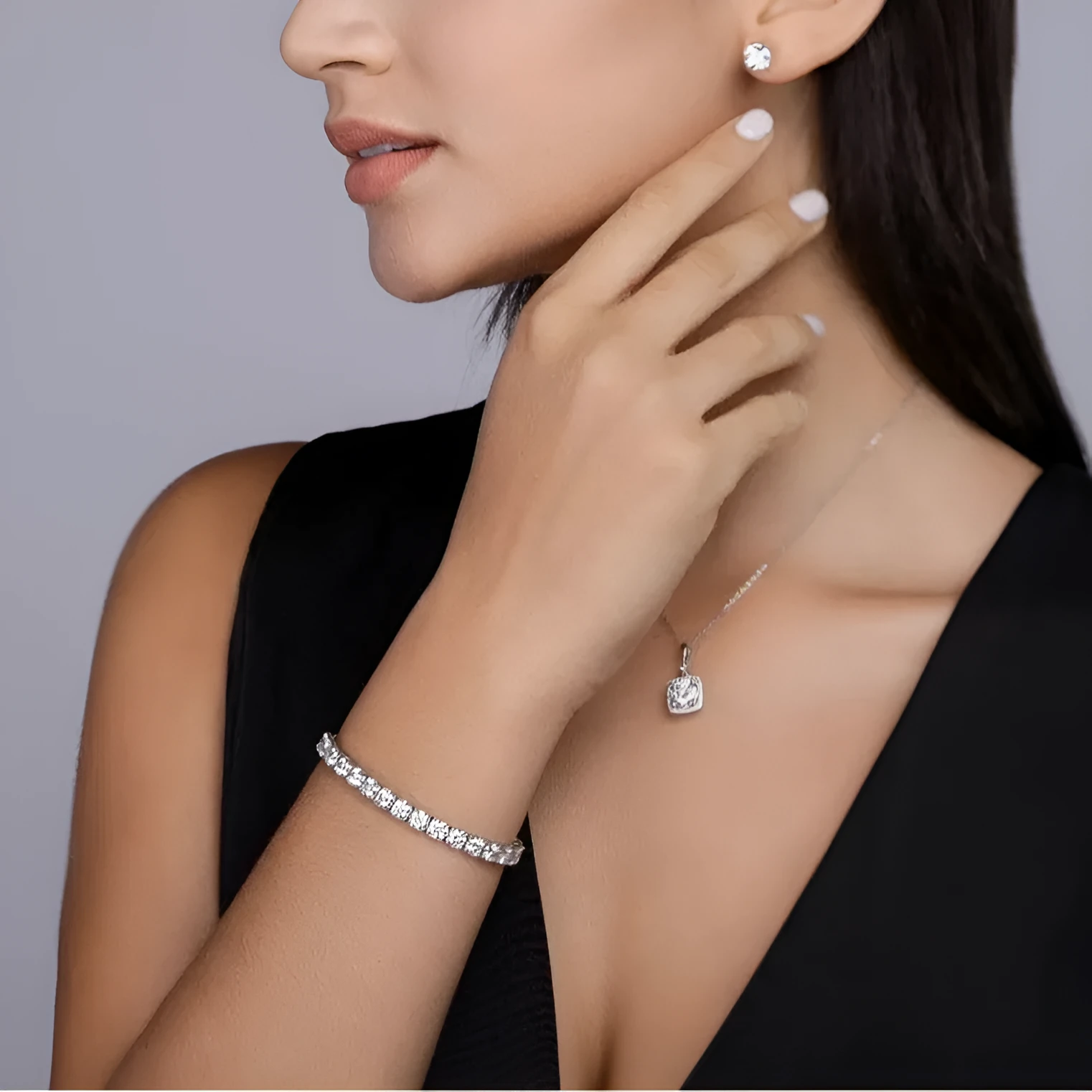 S925 silver moissanite tennis bracelet on wrist, unisex geometric lace design, round stones