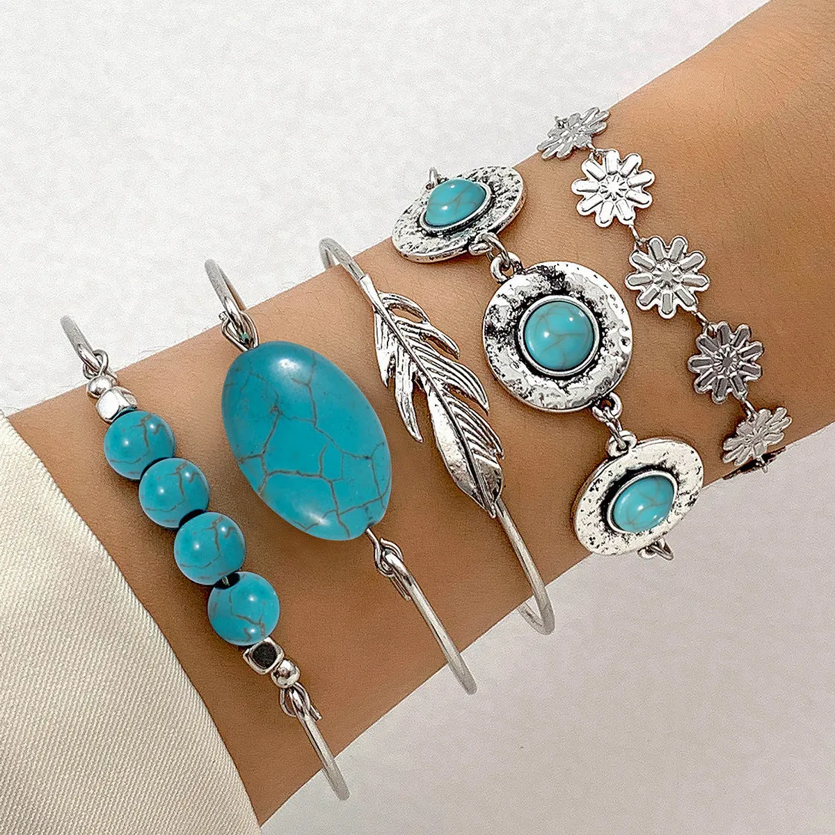 Turquoise alloy butterfly bracelet set with exaggerated design and electroplated finish