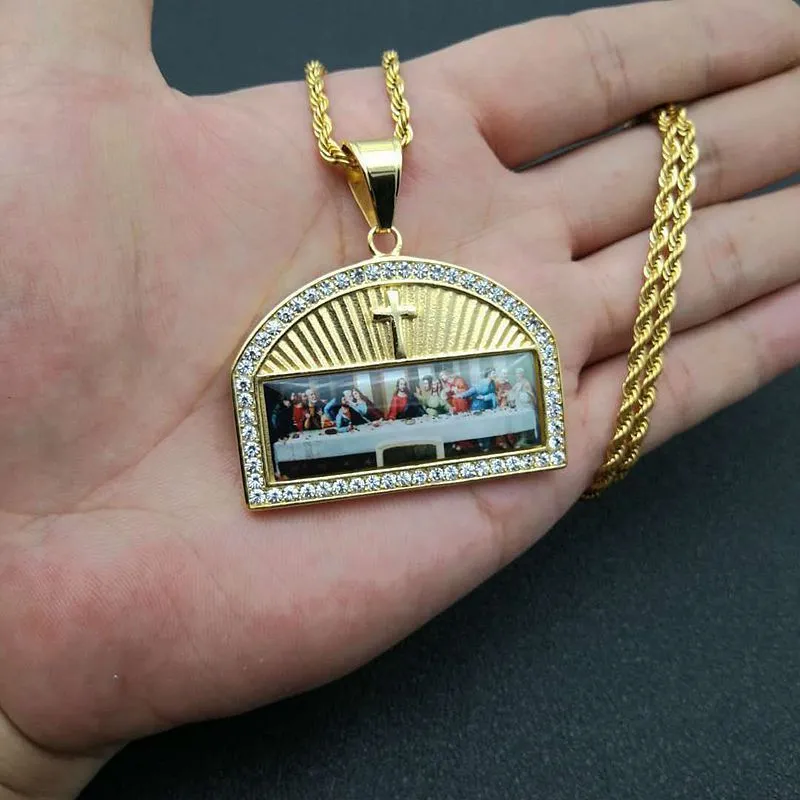 Titanium steel gold-plated thirteen apostles pendant necklace with gang drill texture on black background