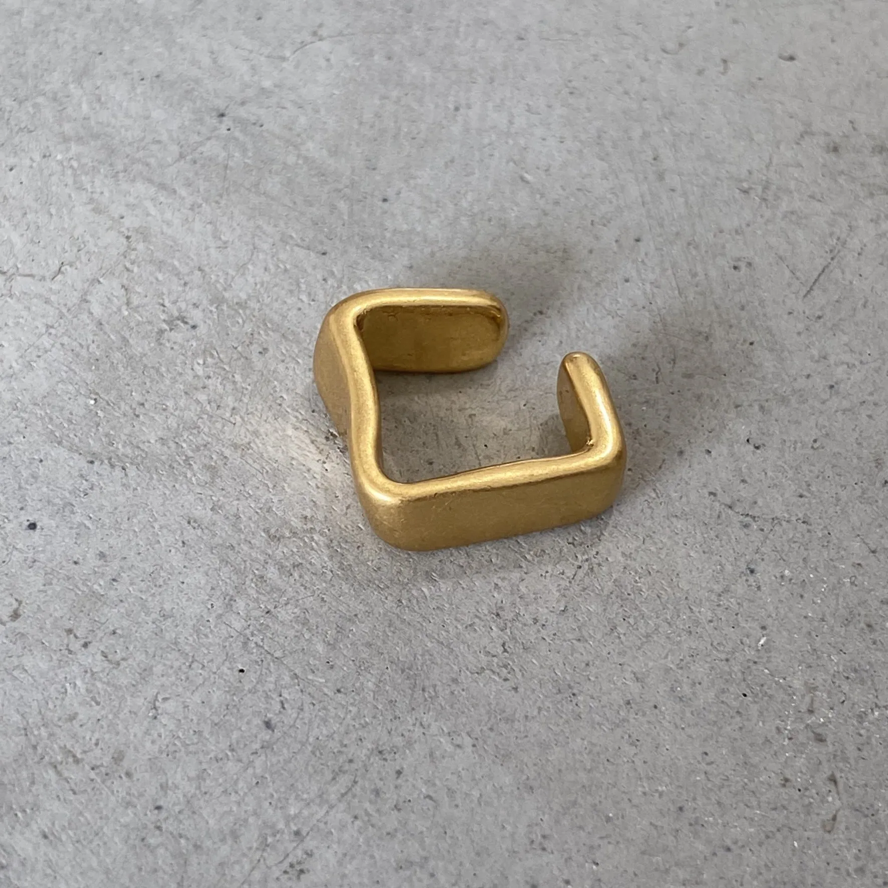 Geometric brass ear clip for women electroplated copper clip-on earring bright gold finish