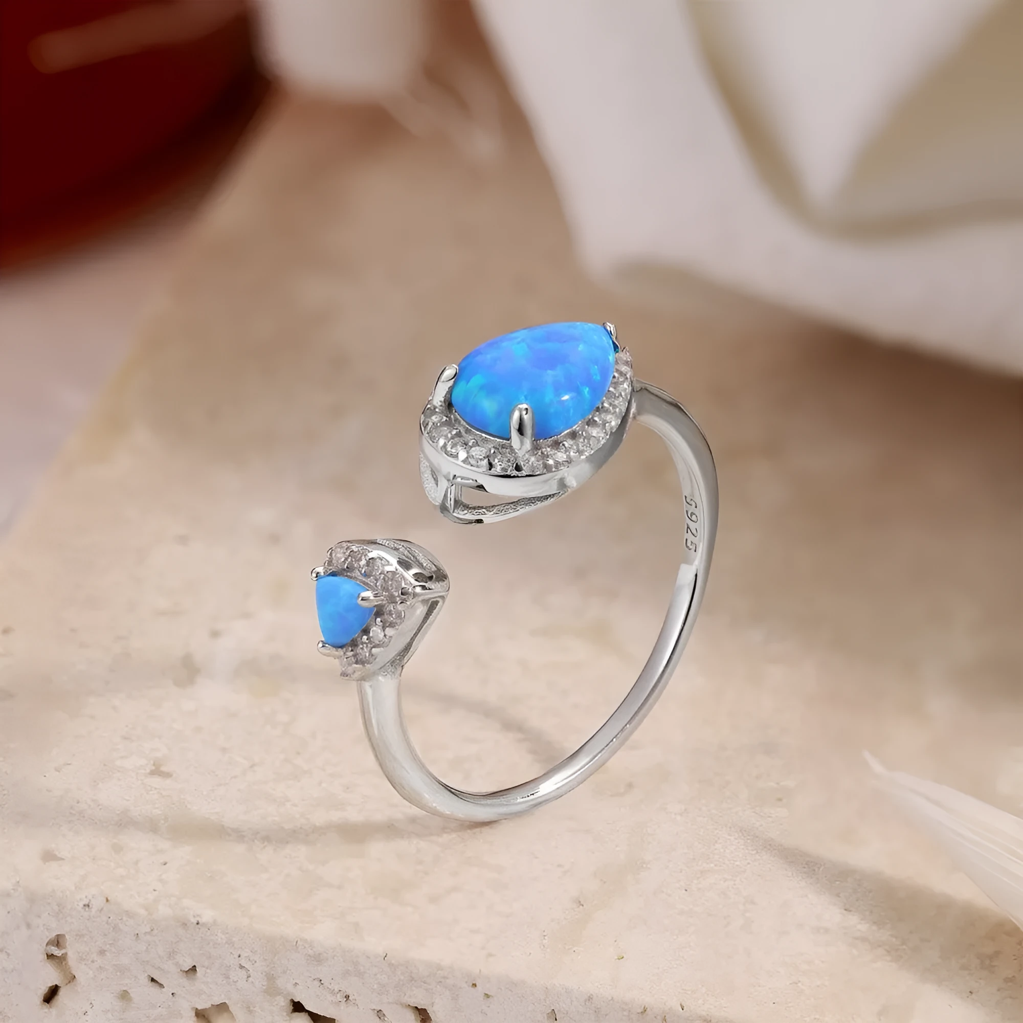 S925 sterling silver adjustable open mouth ring with blue drop-shaped fat triangle opal design geometric style