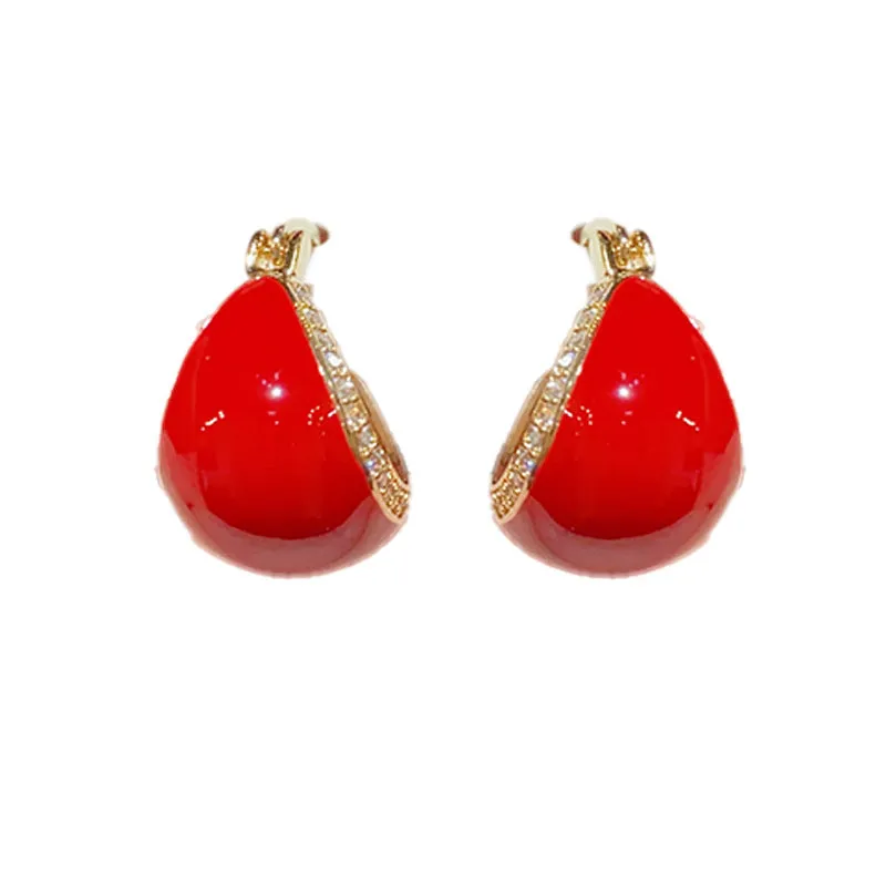 Retro geometric copper earrings with micro-inlaid drip design and real gold plating in white finish