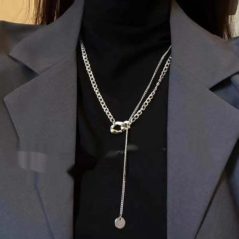 Normcore double-layer necklace for women with retro rhinestone geometric pendant and alloy chain