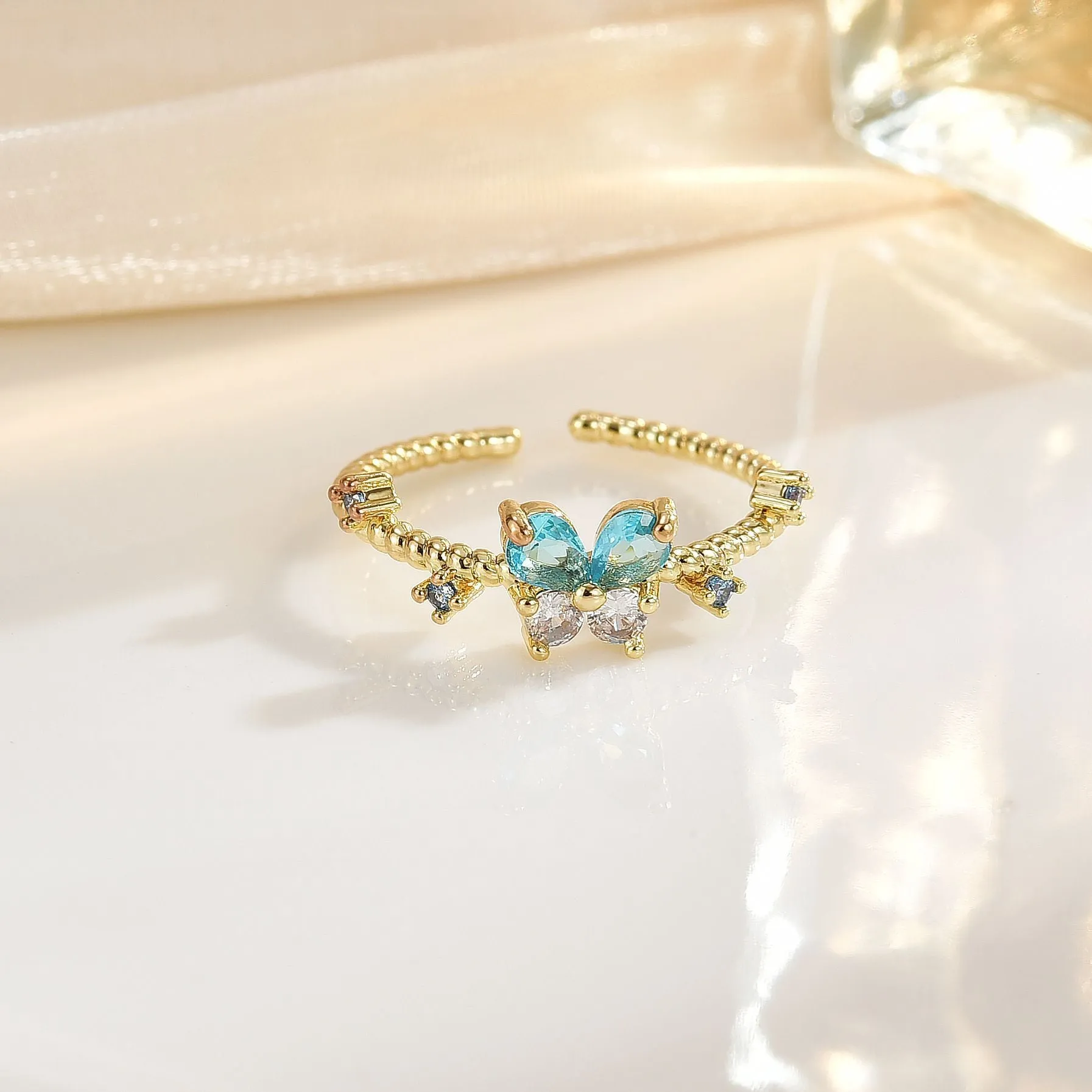 Butterfly Adjustable Ring for Women Copper Electroplated Gold Silver French Simplicity Fashionable All-match Luxury Everyday Wear Stackable Ring