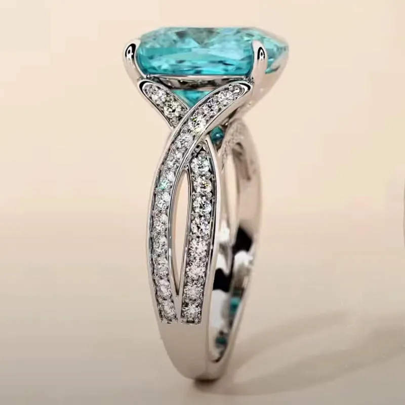 Blue luxury zircon square women's fashion ring with round cut cubic zirconia in metal setting