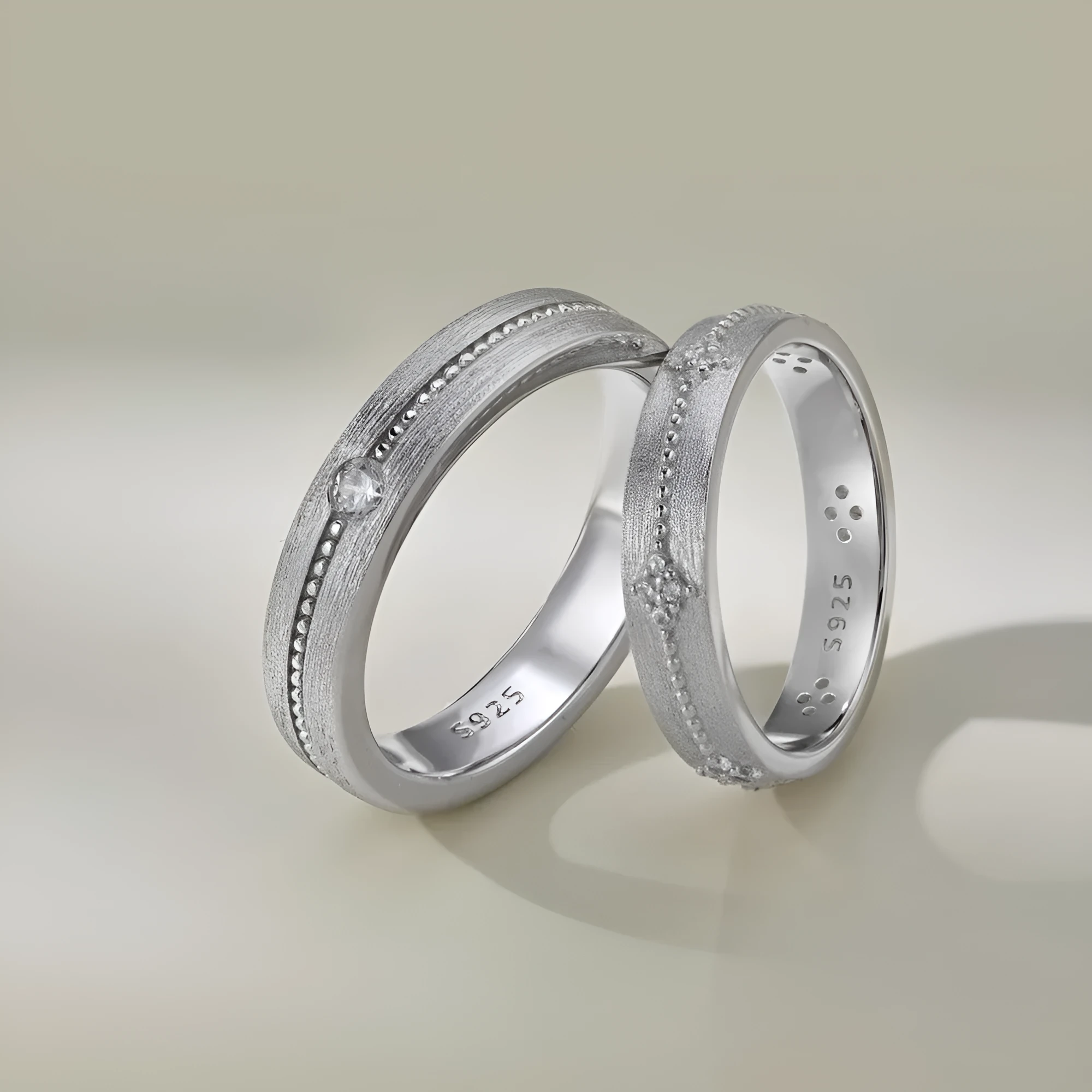 S925 sterling silver geometric ring with cubic zirconia inlay, unisex, platinum finish