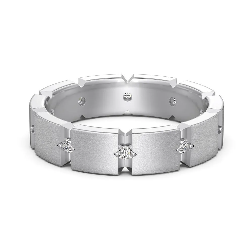 S925 sterling silver slim couple ring with geometric drill detail, champagne colour, on white background