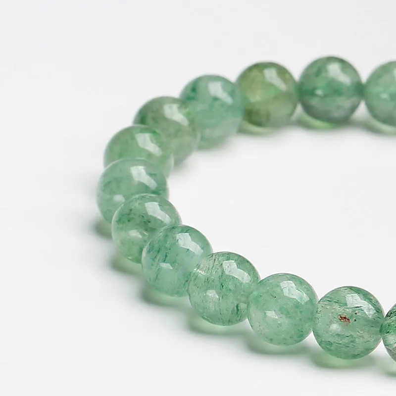 Green strawberry quartz hand-woven bracelet with 7.5mm beads in geometric single circle design