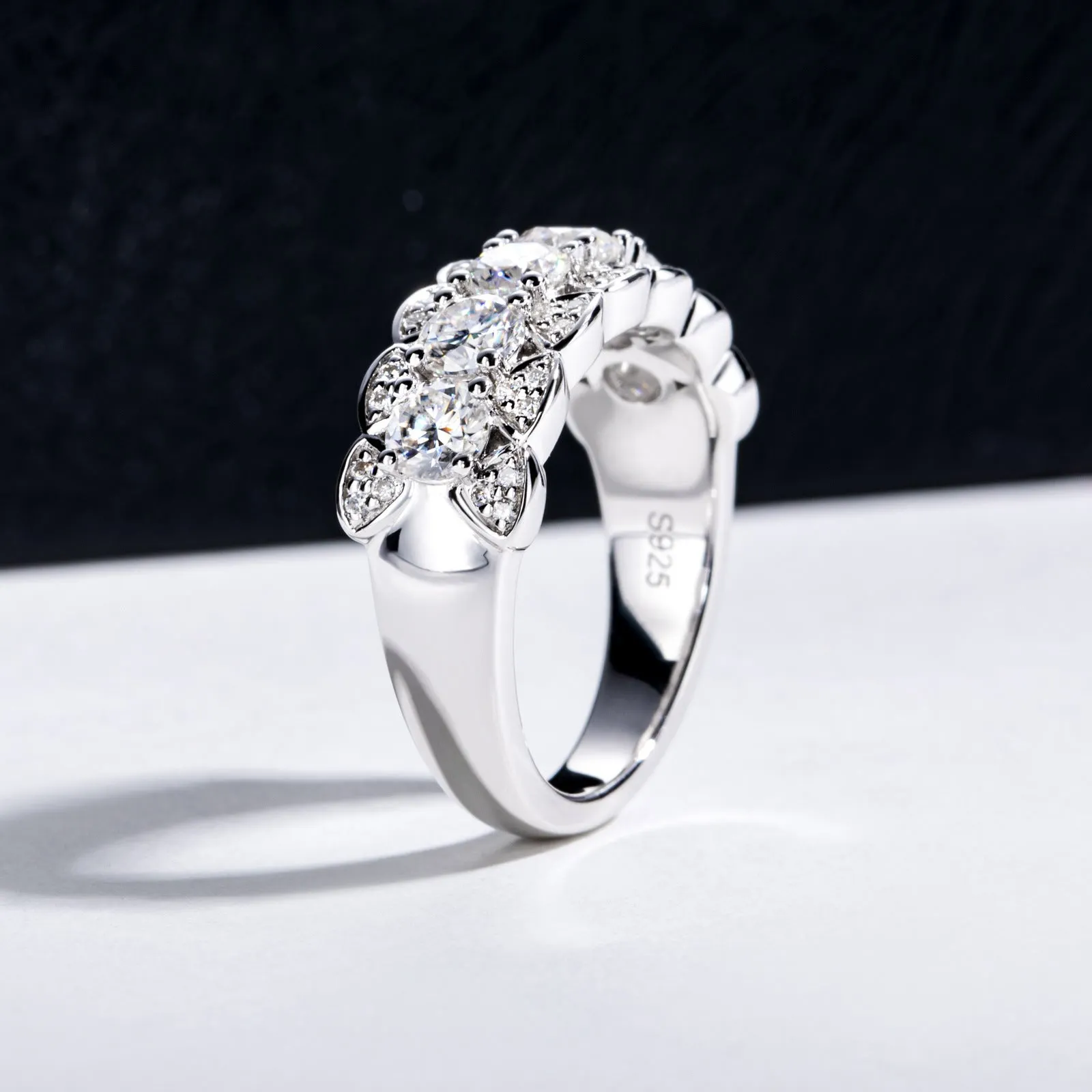 925 silver 18K gold electroplated closed ring with full moissanite and diamond stones, geometric shape, white colour