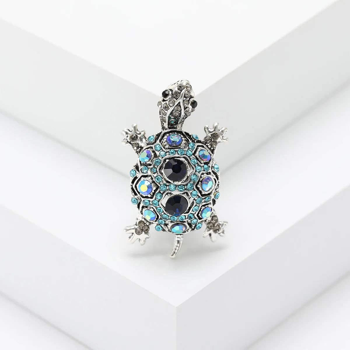 Retro rhinestone turtle brooch in alloy with animal design available in blue, green, and red colours