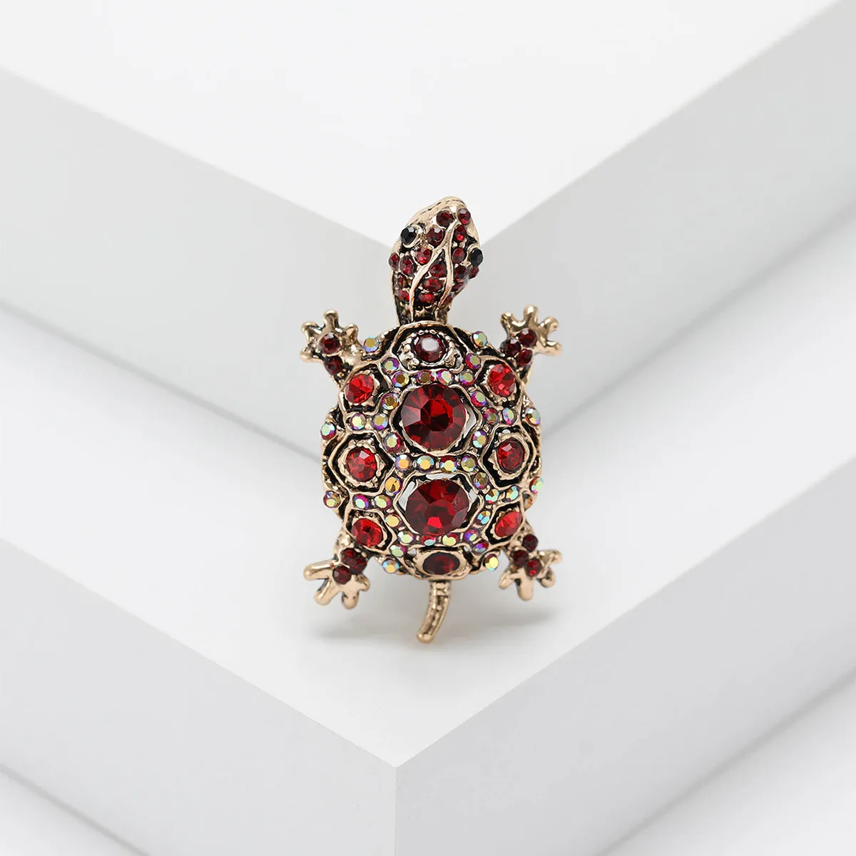 Retro rhinestone turtle brooch in alloy with animal design available in blue, green, and red colours