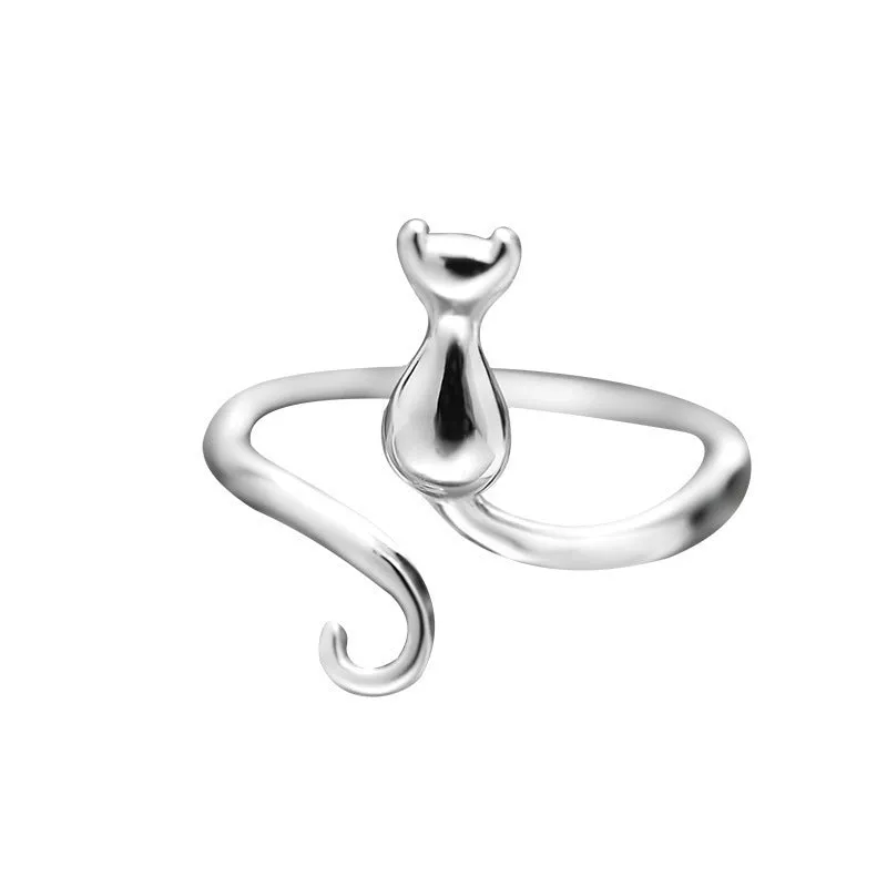 Platinum colour alloy cat face open ring with adjustable opening on white background