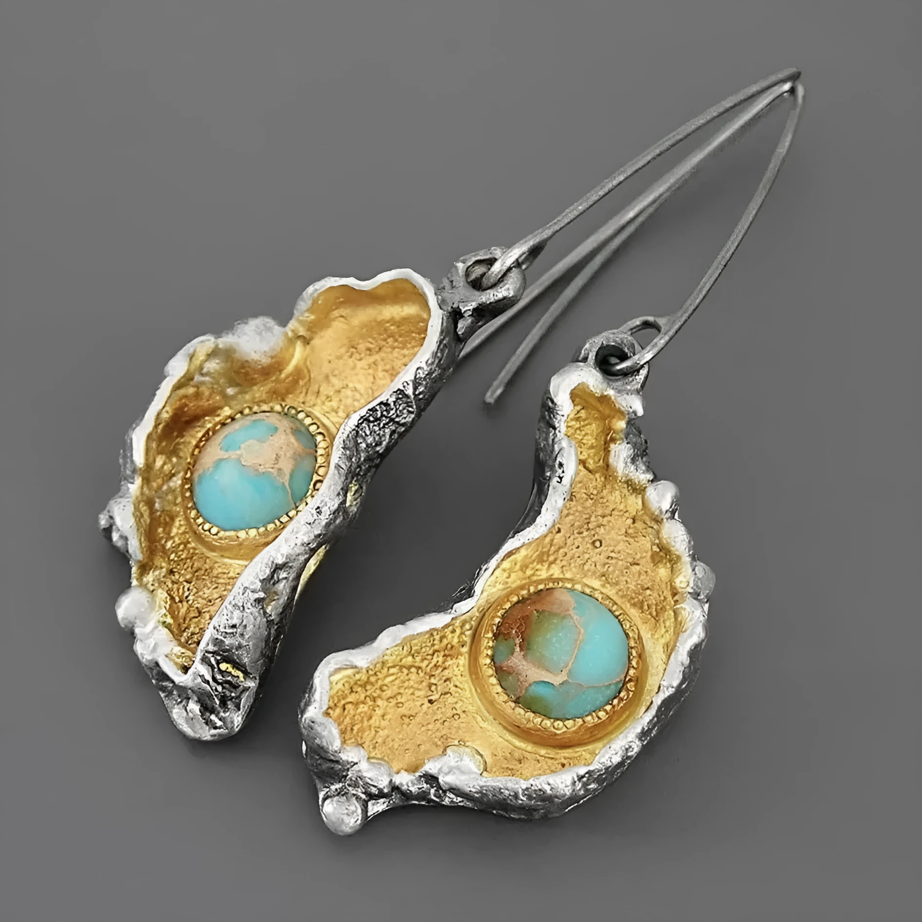 Creative ear shape women's earrings with ear-shaped painting oil two-tone finish on alloy
