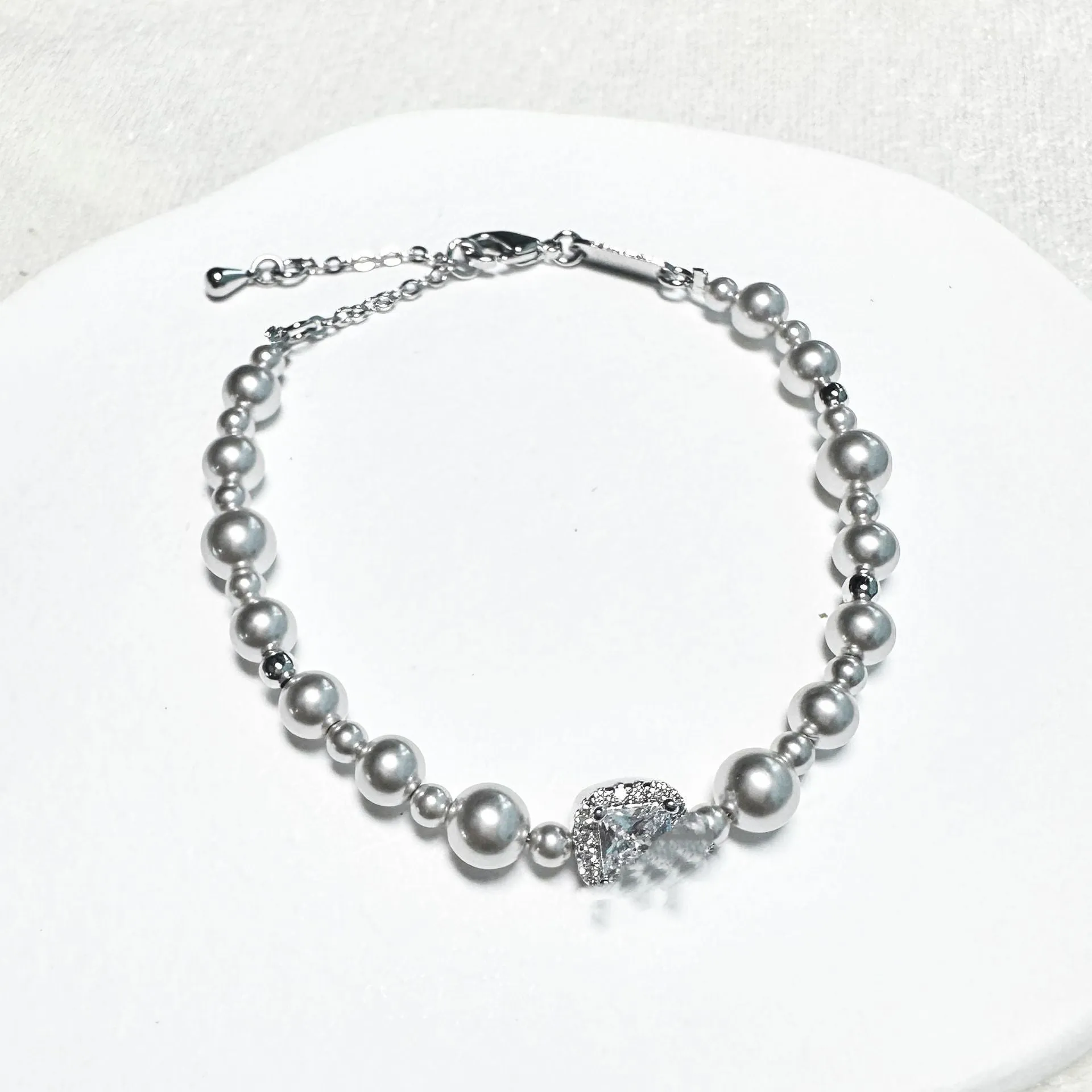 Bubble Cube Candy all-match clavicle chain bracelet earrings set with imitation pearl and zircon in white
