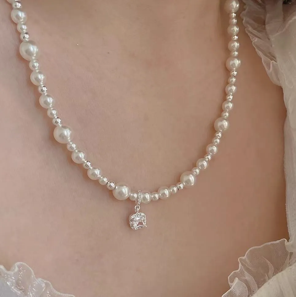 Cube sugar pearl necklace with star copper pendant on pearl chain