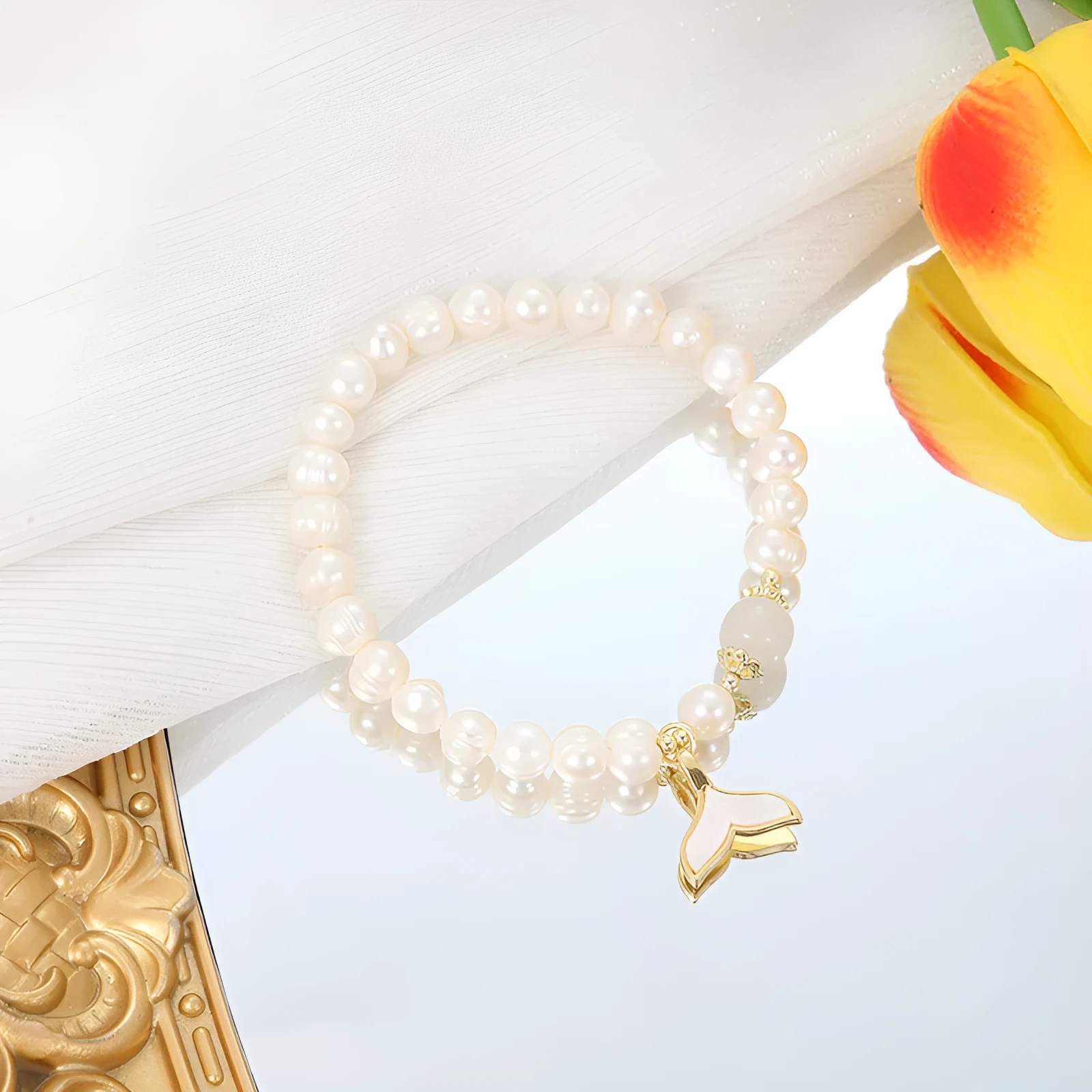 Natural freshwater pearl fishtail bracelet for women, handcrafted original design